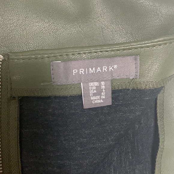 Green Pleather Mini Skirt Primark - Picture 5 of 15